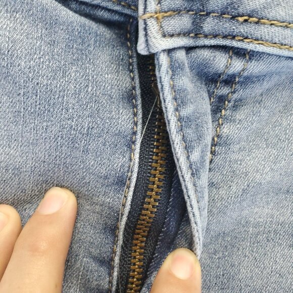 Cato Jeans Womens 16W Light Blue Hi-Rise Cropped Stretch Cotton Blend - Picture 12 of 14